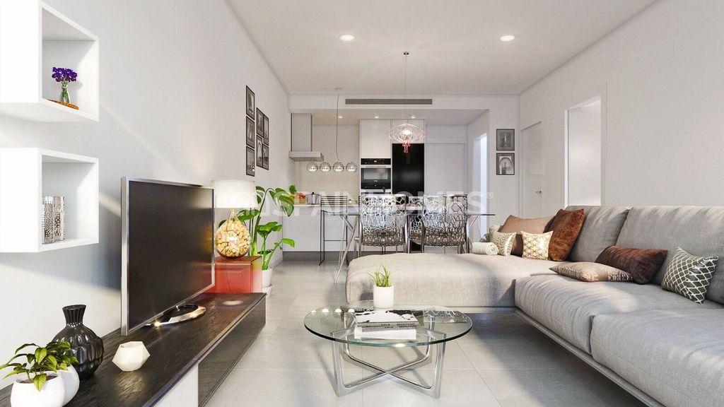 Property photo 3 of 6