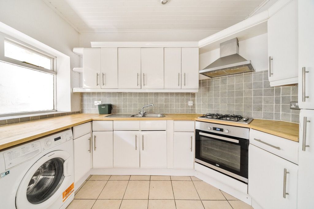 Property photo 3 of 17 Picture No. 17
