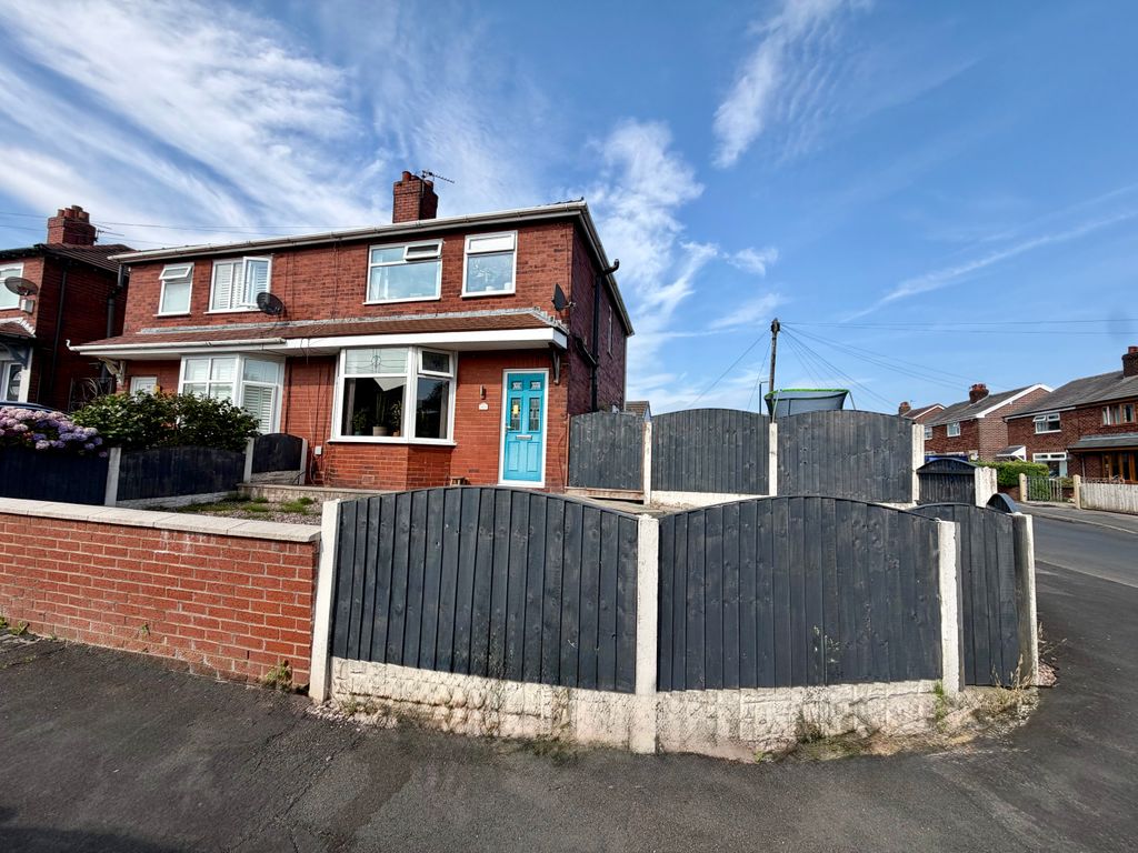 Property photo 1 of 18 Img_8268