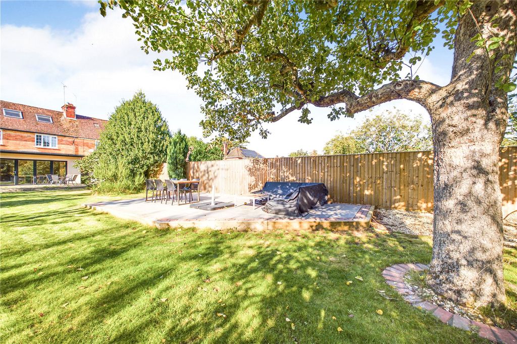 Property photo 3 of 30 Picture No. 04