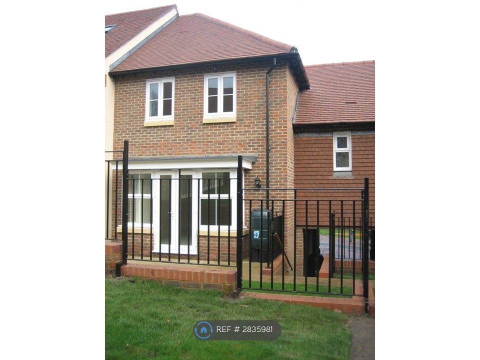 Property photo 3 of 8