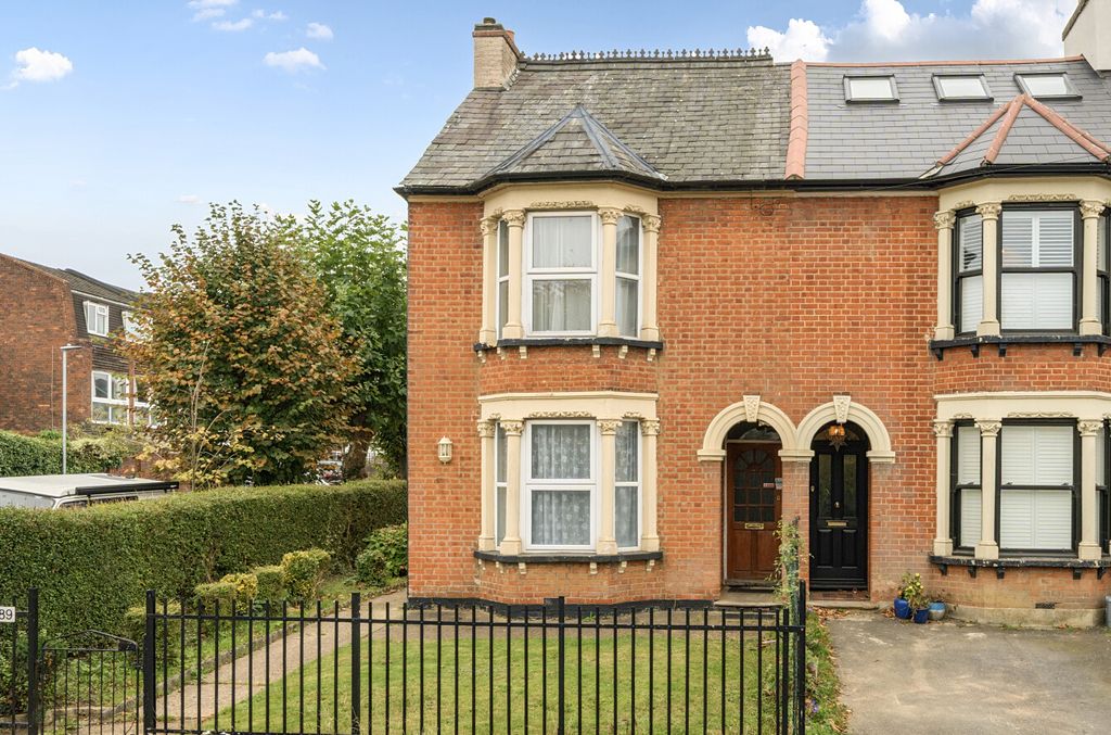 Property photo 1 of 17