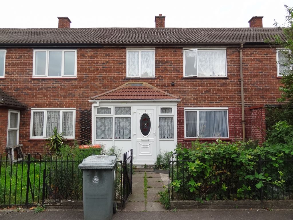 Property photo 1 of 10 5 Bedroom Town House In Stratford