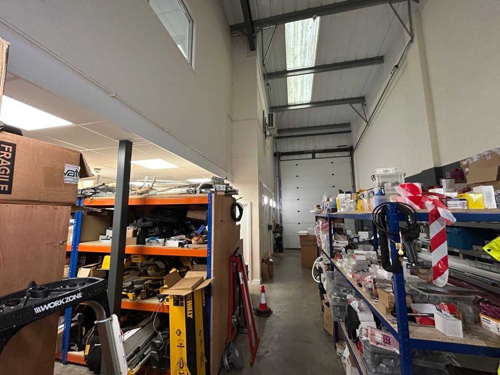 Property photo 3 of 11 Photo 2