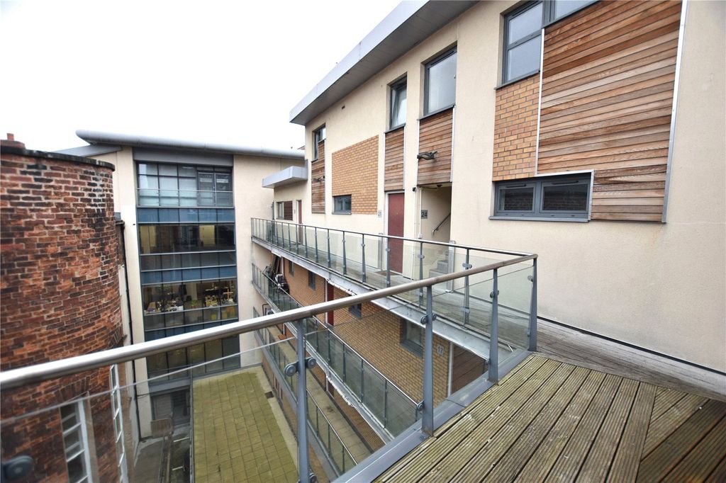 Property photo 3 of 3 Picture No. 03