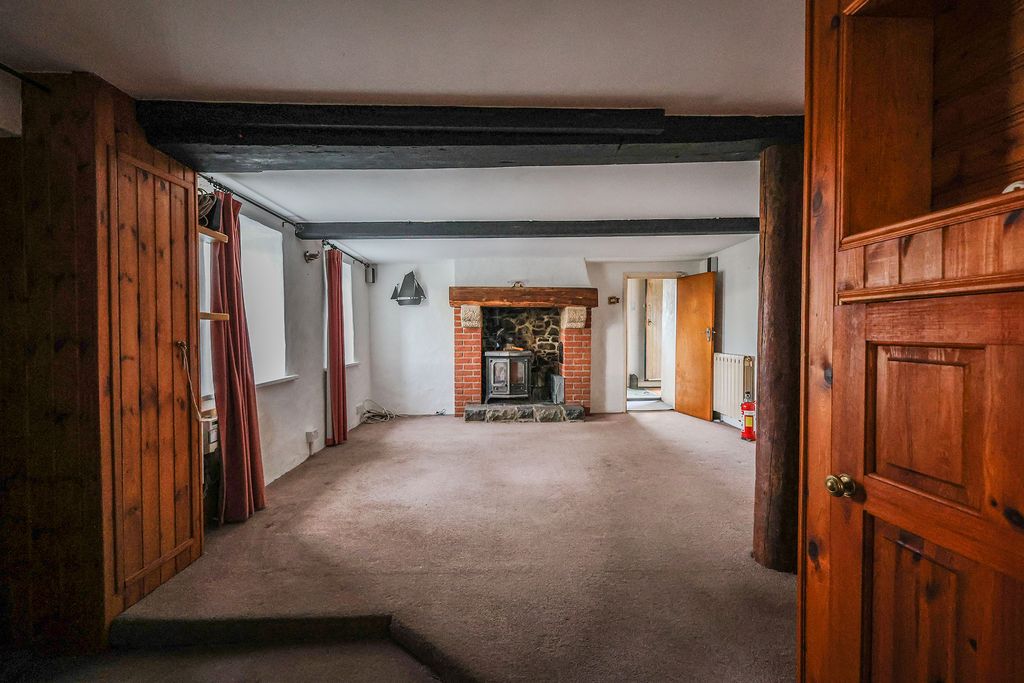 Property photo 2 of 35 Photo 1