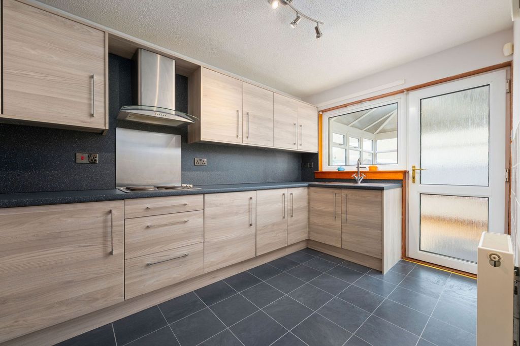 Property photo 1 of 16 Kitchen
