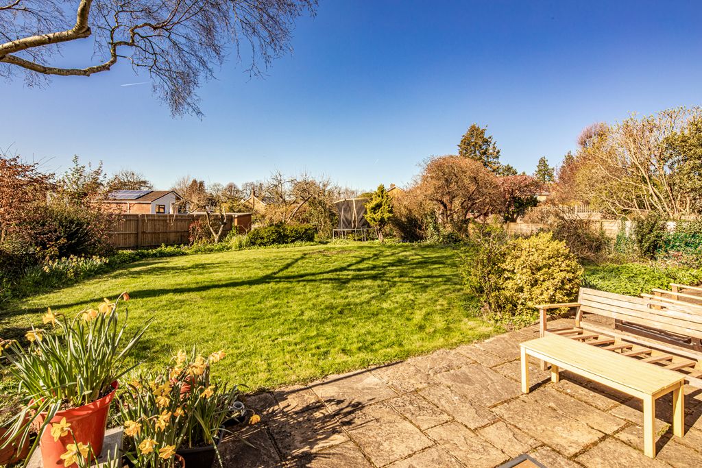 Property photo 2 of 13