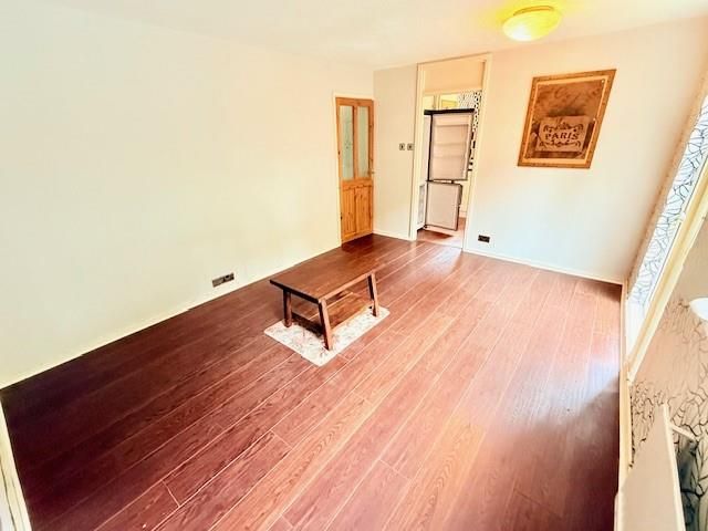 Property photo 3 of 19 15.Jpg