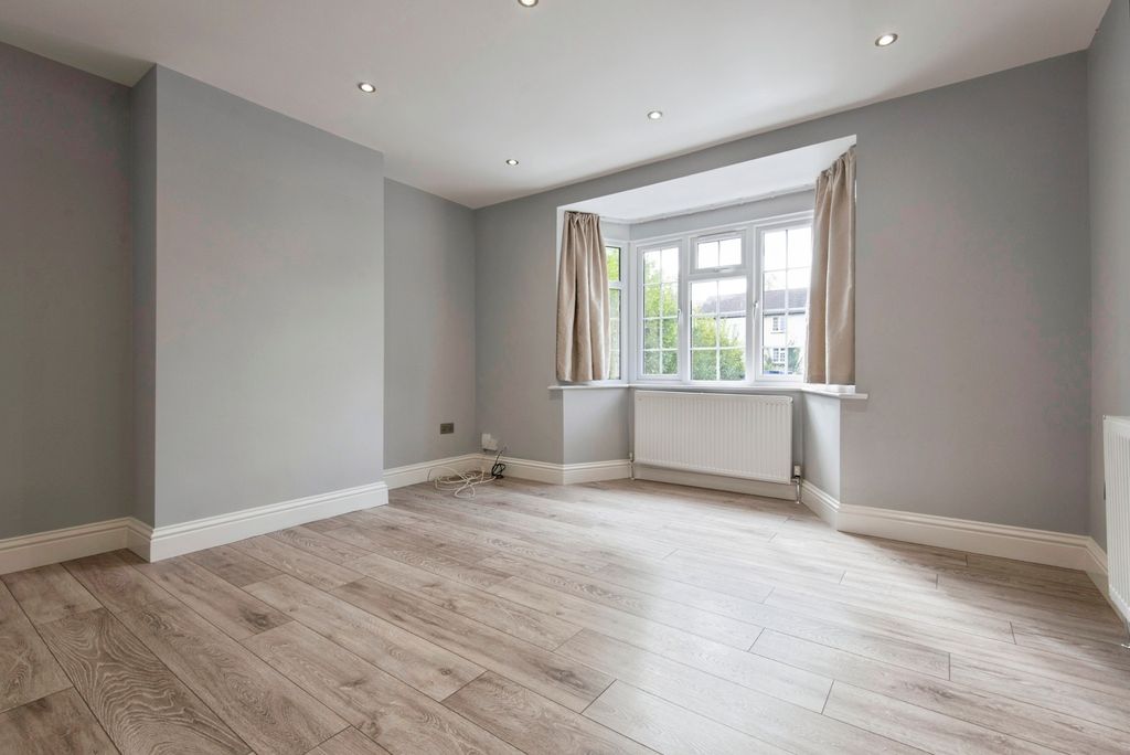 Property photo 2 of 13 Pbox-Img.Jpg