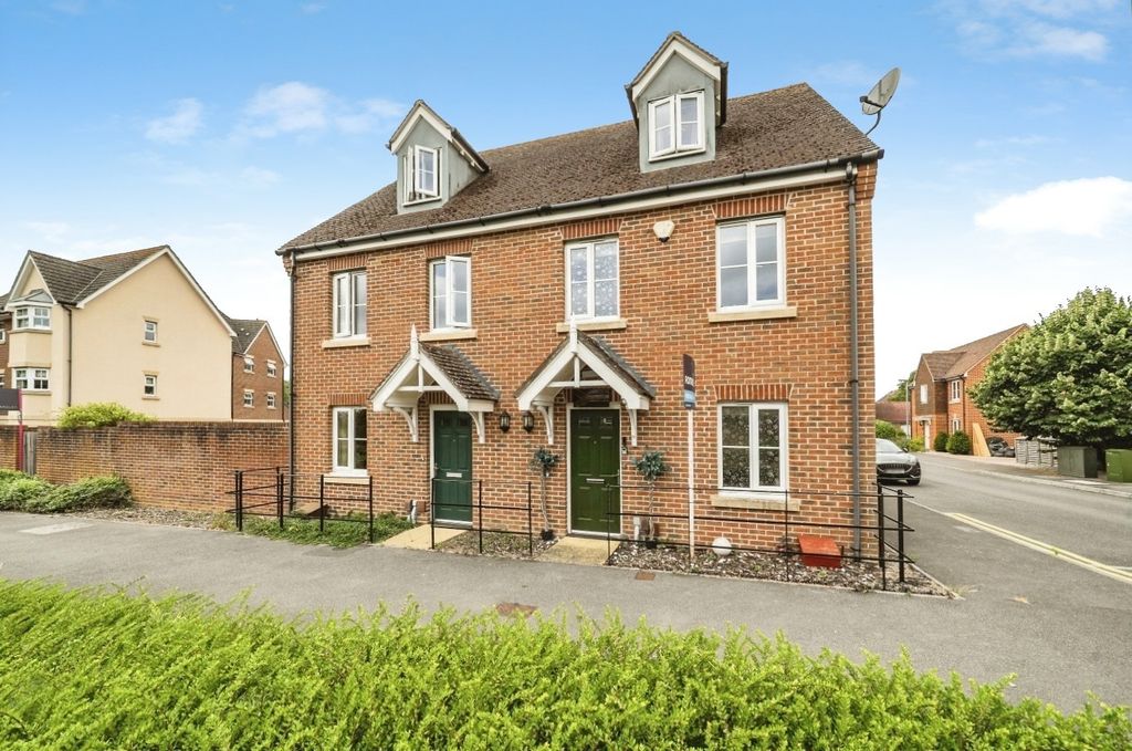 Property photo 1 of 15 Pbox-Img.Jpg
