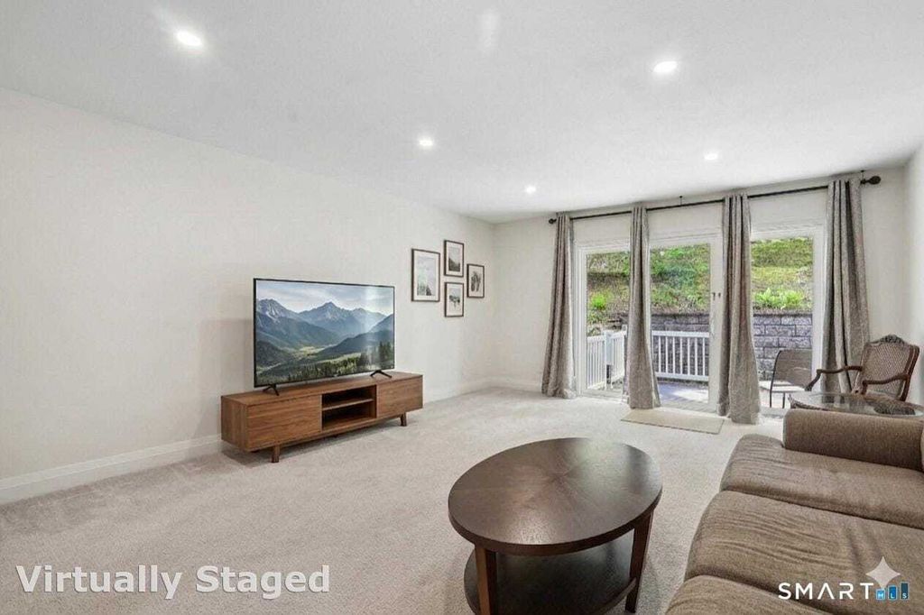 Property photo 3 of 27 <Alttext/>