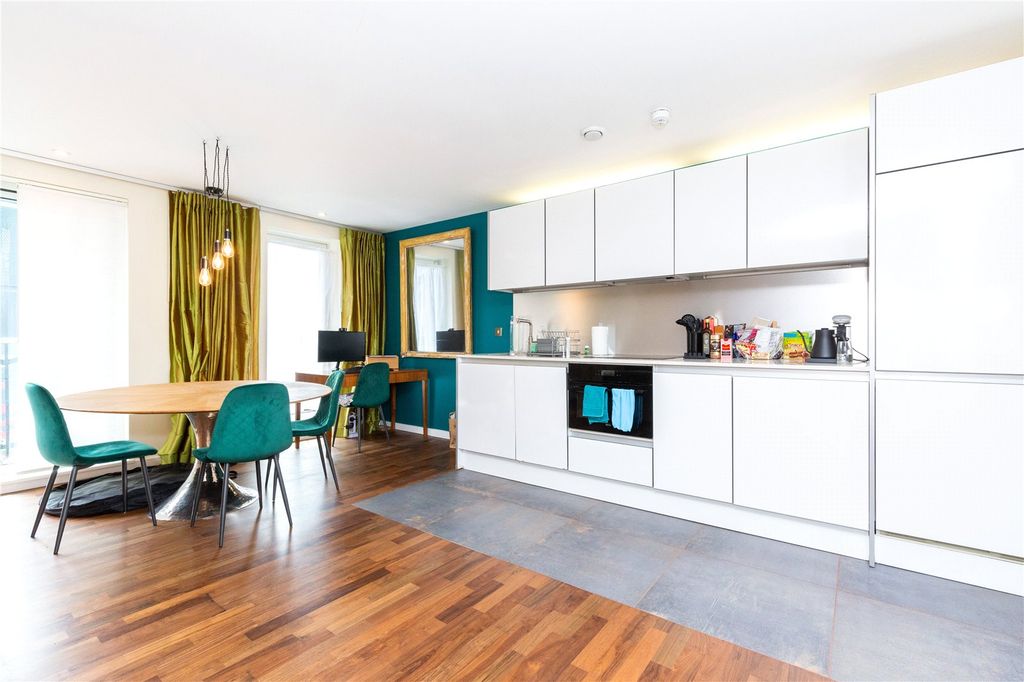 Property photo 2 of 15 Open Plan Living