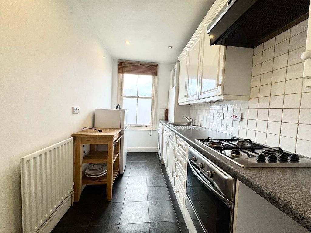 Property photo 1 of 5 1 Bed Flat To Rent Vassall Road, London Sw9