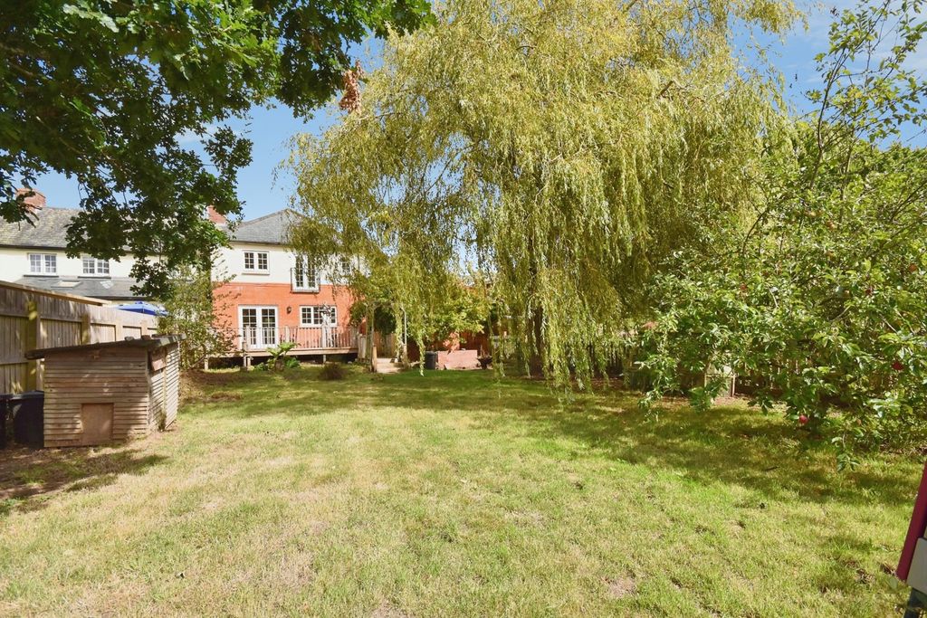 Property photo 3 of 25 Pbox-Img.Jpg
