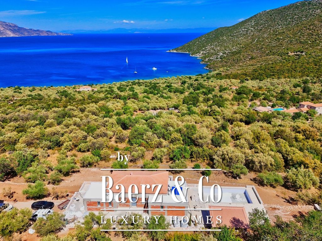 Property photo 2 of 25