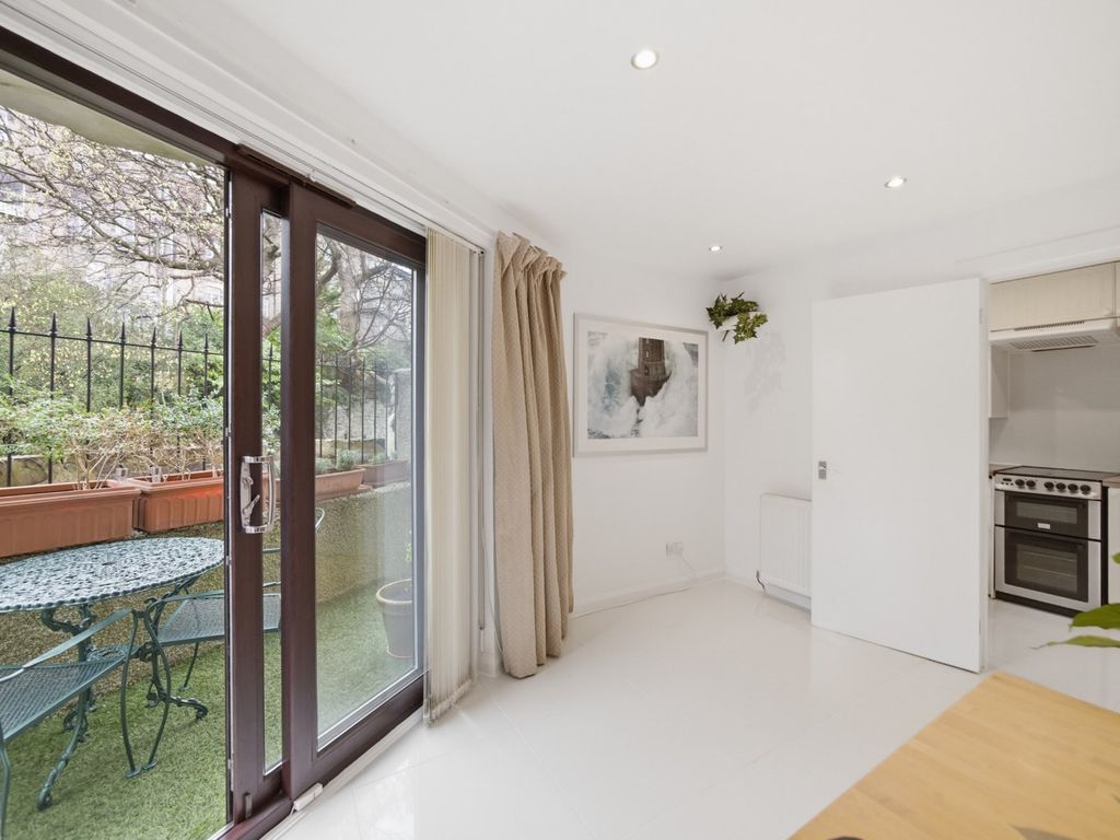 Property photo 3 of 15 Picture 3