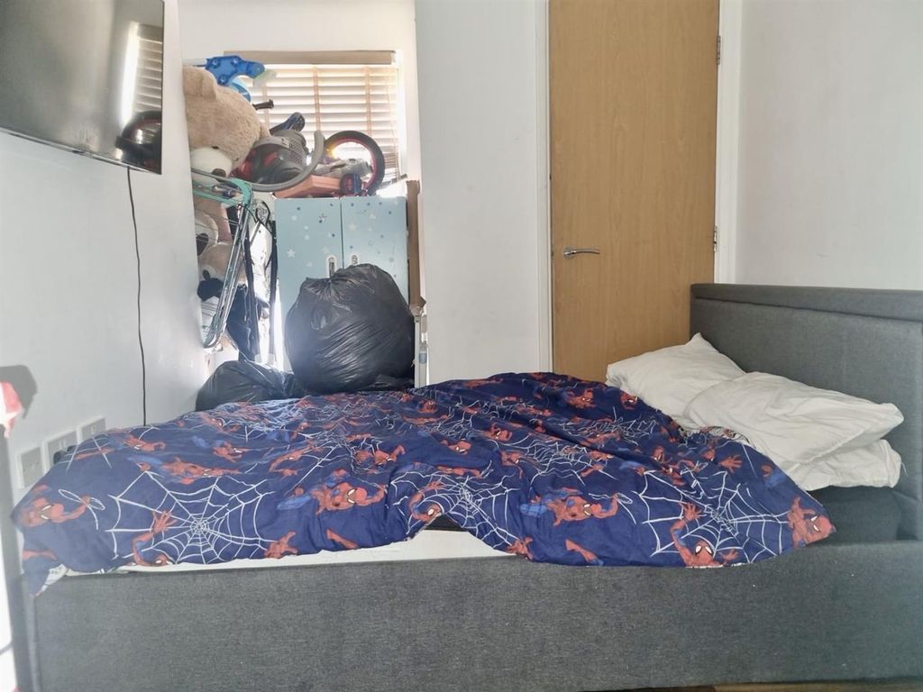 Property photo 3 of 9 0860Da85-9815-4758-B167-8Ed299Ace6E1-1.Jpg