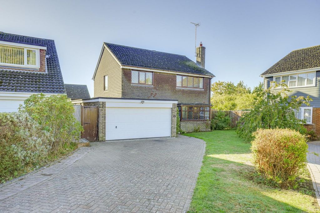Property photo 1 of 29