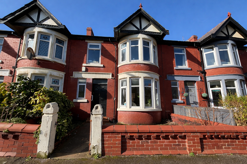 Property photo 1 of 18