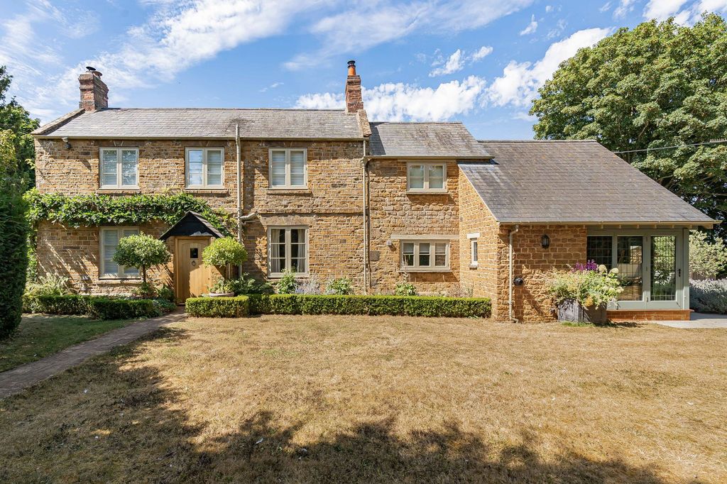 Property photo 1 of 23