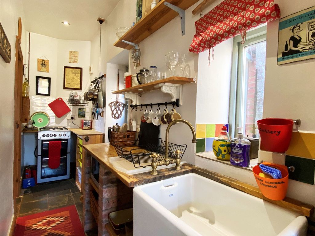 Property photo 3 of 8