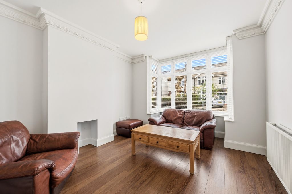 Property photo 2 of 16 Picture No. 41