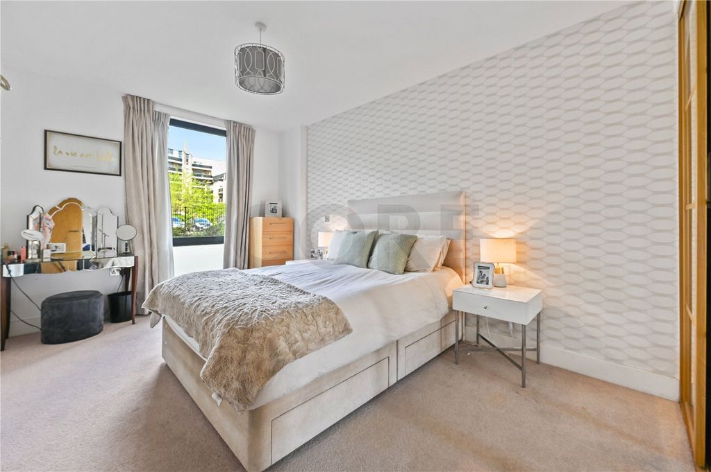 Property photo 2 of 12 Picture No. 03