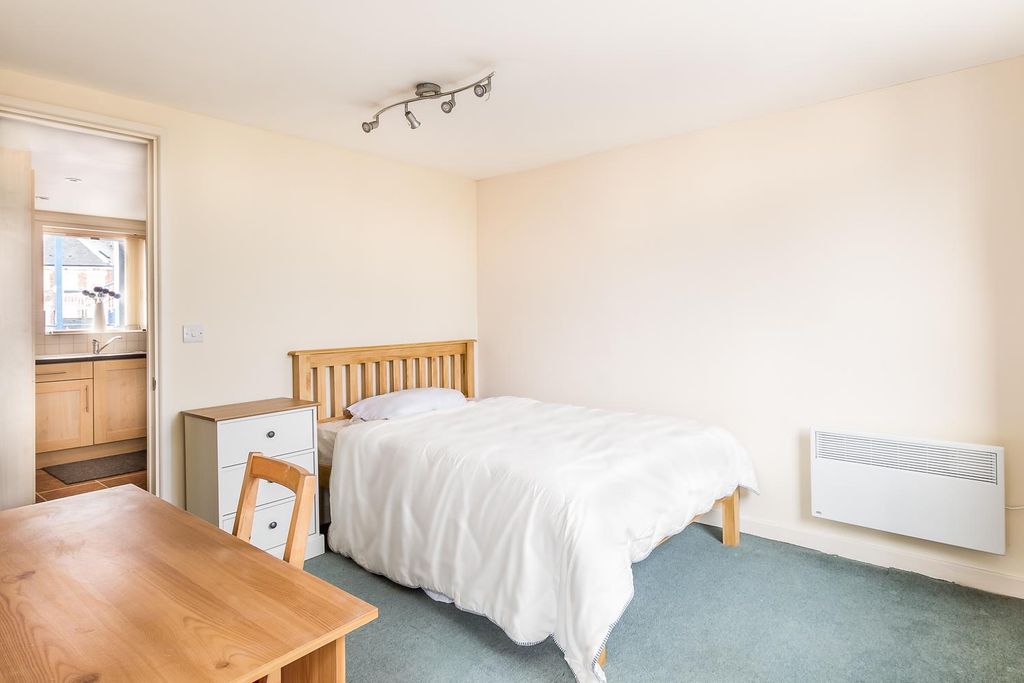 Property photo 2 of 10 Apartment_Lores-1.Jpg