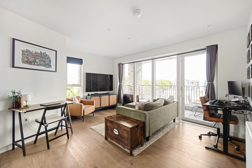 Property photo 1 of 16 094A6553