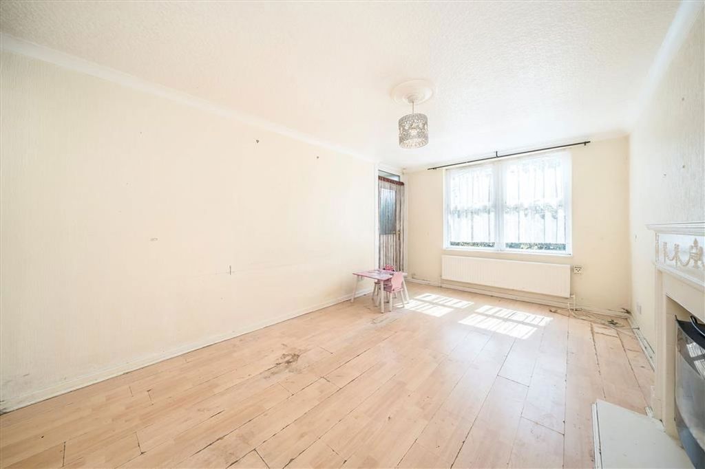 Property photo 3 of 5