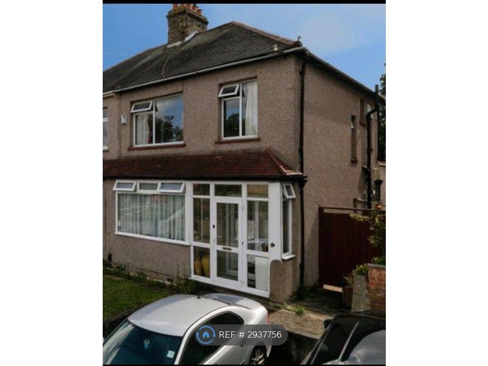 Property photo 1 of 2