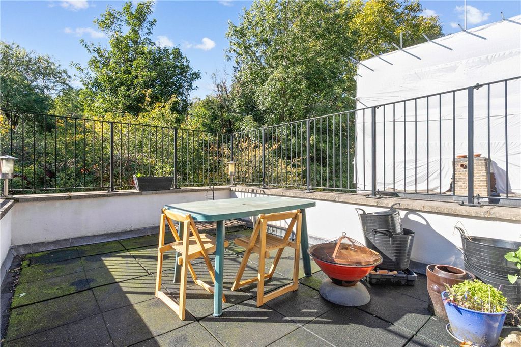 Property photo 3 of 10 Picture No. 08