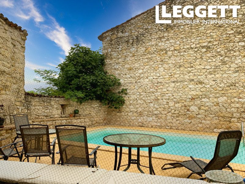 Property photo 3 of 10