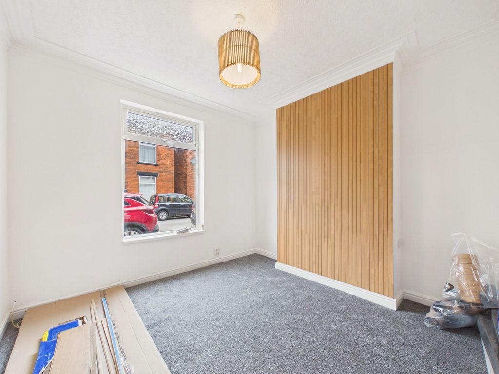 Property photo 3 of 12 5132815