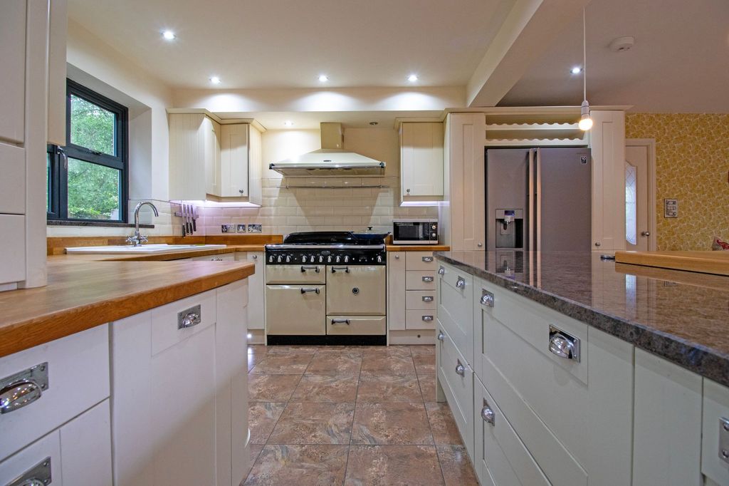 Additional image 5 of 5 bed detached house for salePilham, Gainsborough DN21