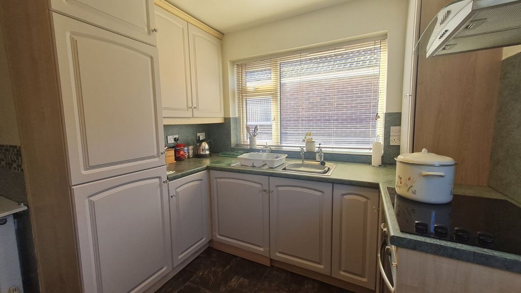 Property photo 2 of 13 Picture No. 07