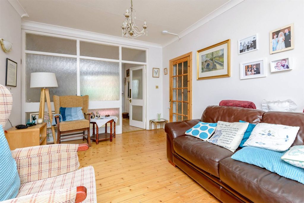Property photo 3 of 20 Picture No. 09