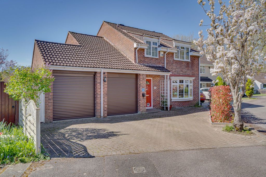 Property photo 1 of 20