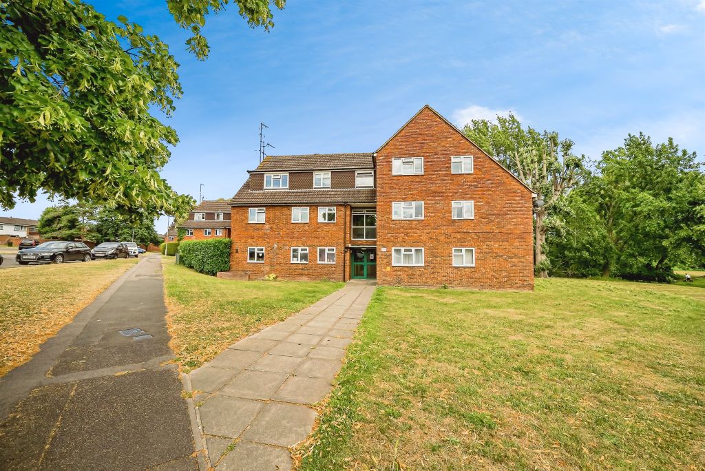 Property photo 2 of 13