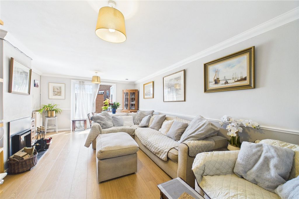 Property photo 3 of 10 Picture No. 03