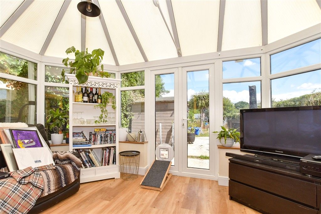 Property photo 3 of 12 Conservatory