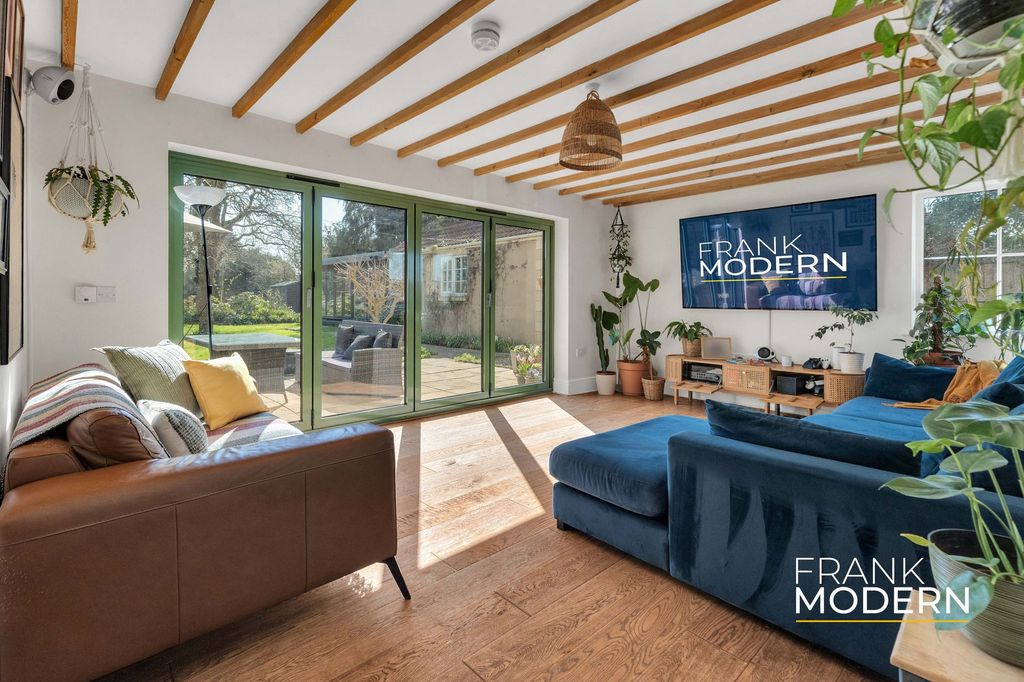 Property photo 3 of 77 Family Room