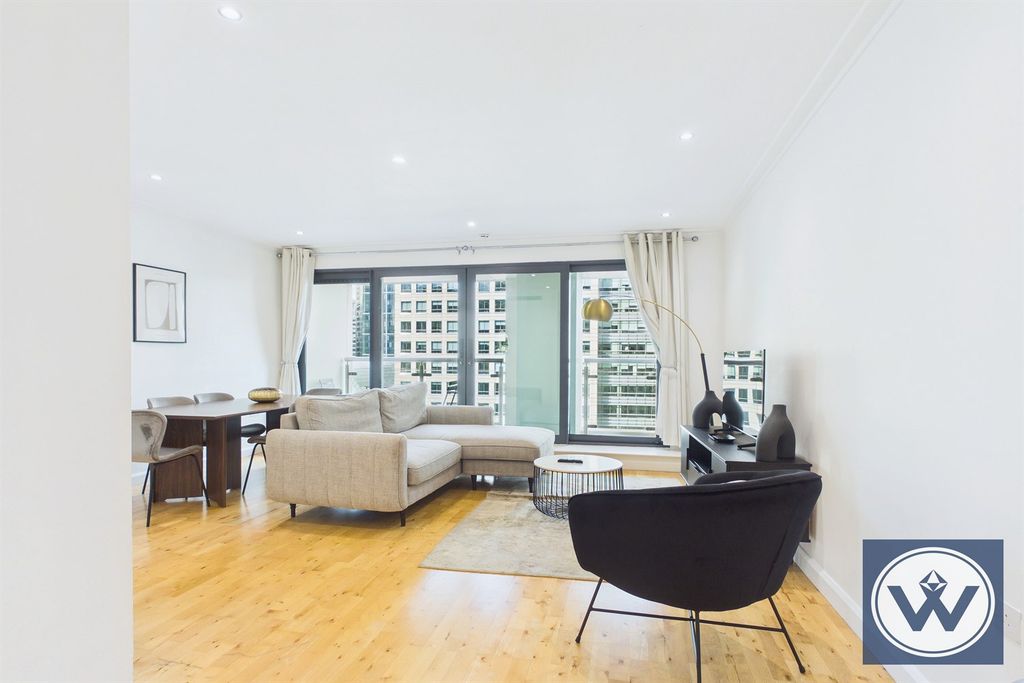 Property photo 1 of 16 (Main)