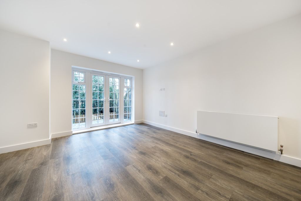 Property photo 3 of 17 933177 (2).Jpg