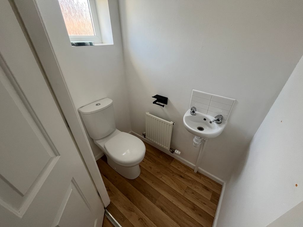 Property photo 3 of 8 Img_8839