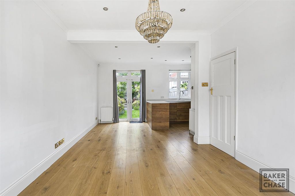 Property photo 3 of 21 Open Plan Lounge And Kitchen