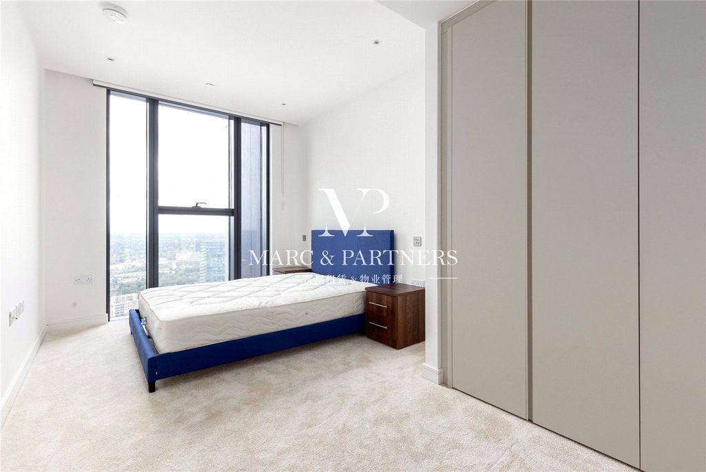 Property photo 3 of 18 Picture No. 02