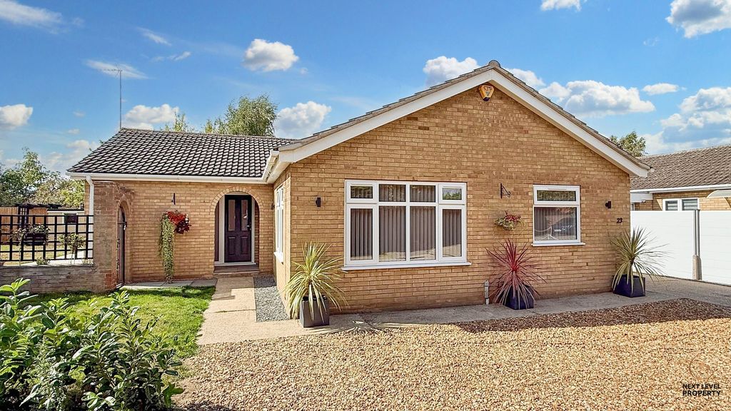 Property photo 2 of 22