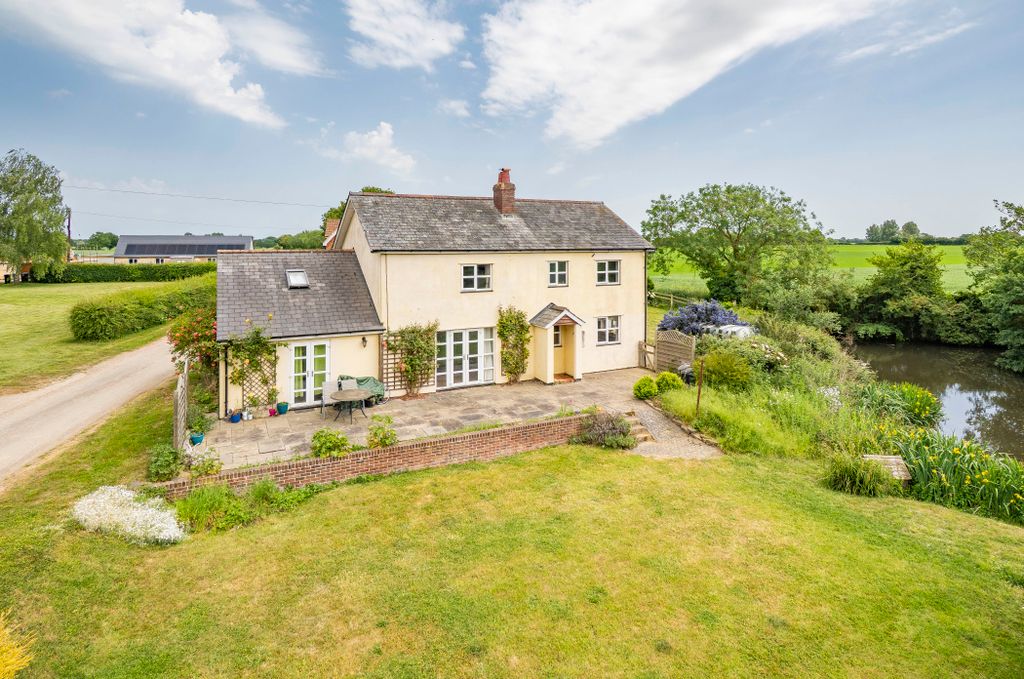 Property photo 1 of 29 _1202353